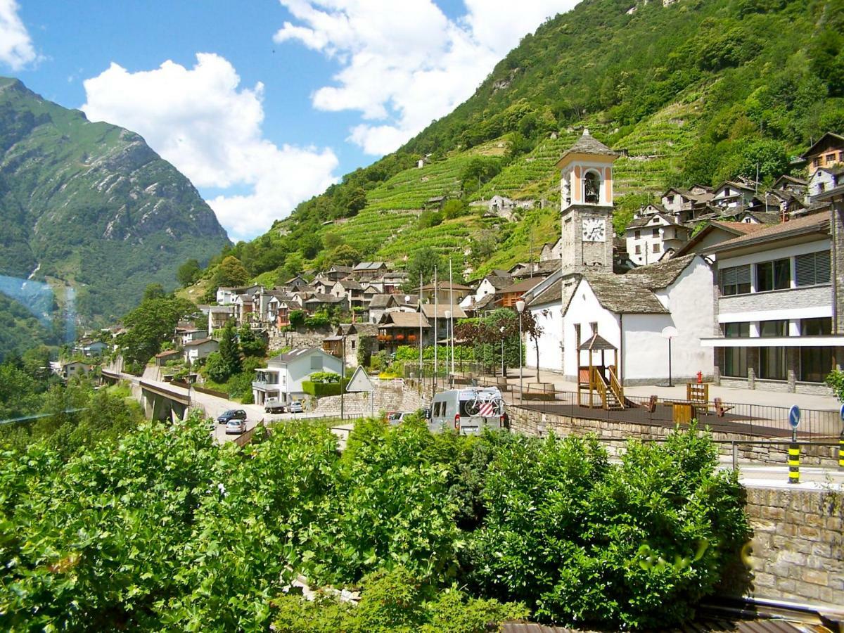 Вилла Rustico Paese Vogorno Экстерьер фото