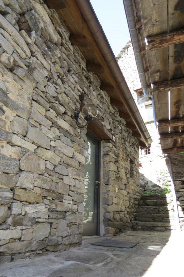 Вилла Rustico Paese Vogorno Экстерьер фото